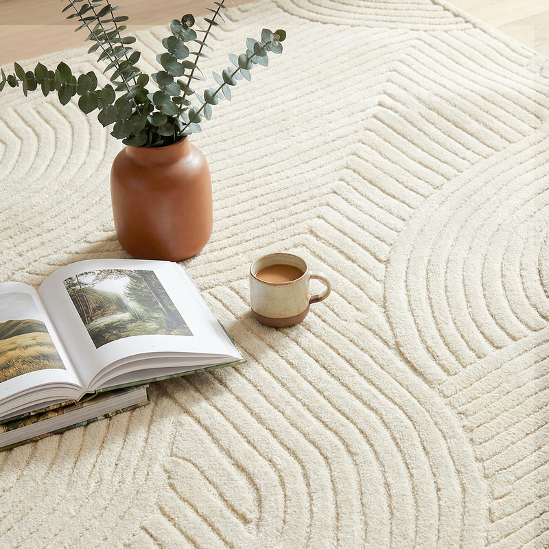 Living Room Rug with Thick Soft Pile and Slip Resistant Backing Cream AOSOM
