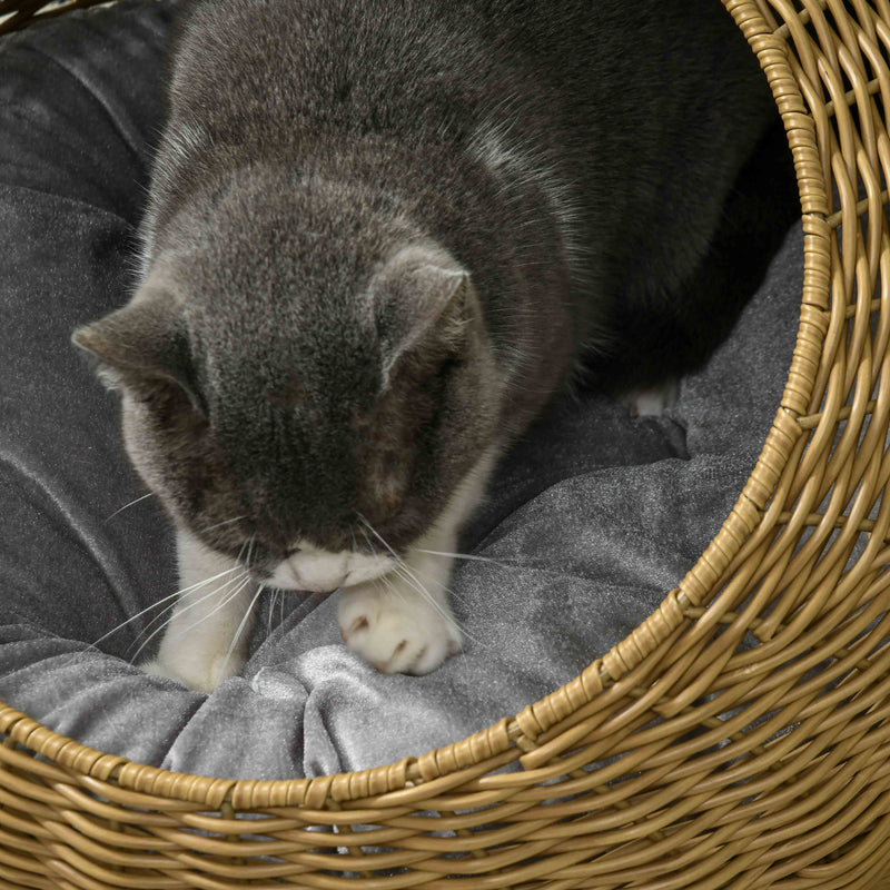 Wicker Cat House with Soft Washable Cushion Ideal for Indoor Use, Light Brown AOSOM