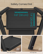 Close-up of the 30 x 20 cm ribbed step tread and the anti-slip plastic foot cap on wood