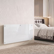HOMCOM panel heater wall-mounted in a modern bedroom
