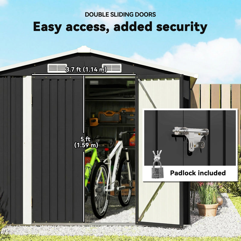 Double doors with a 114 x 159 cm opening and latch with the included padlock
