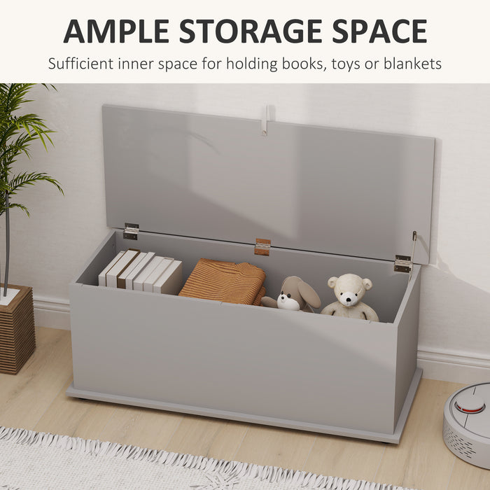 Grey 113L Storage Chest with Flip-Top Lid and Safety Hinges for Living Room and Hallway by HOMCOM