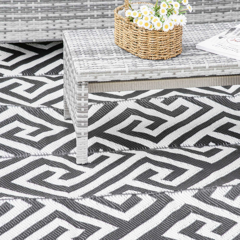 Large Reversible Outdoor Rug for Camping Garden or Picnic Lightweight Plastic Mat Black White  182L x 274W