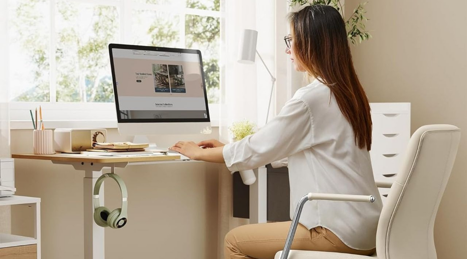 Image of a sit stand desk in a home office