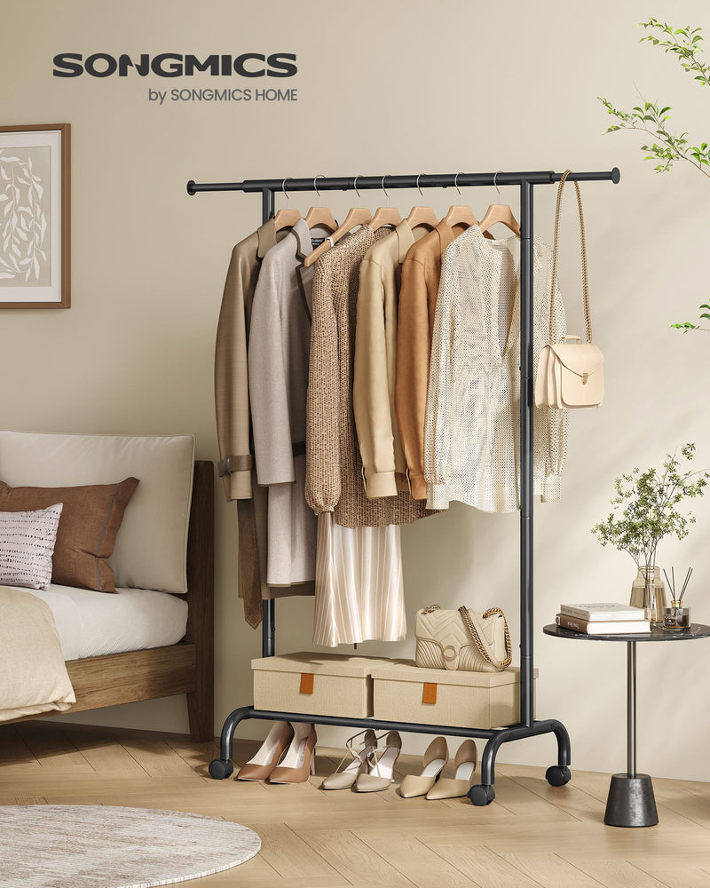 Black Extendable Clothes Rail with Adjustable Hanging Bar for Bedroom or Hallway by Songmics