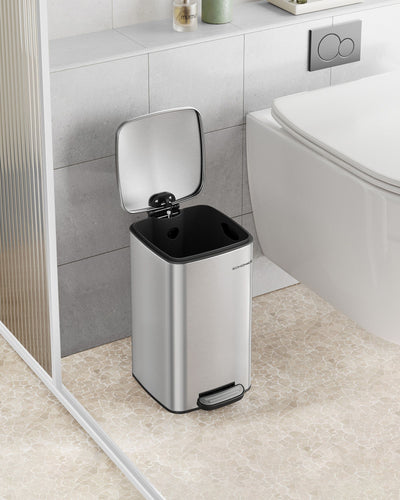 8L Pedal Bin in Metallic Silver Space Saving Rubbish Bin for Bathroom or Kitchen by Songmics