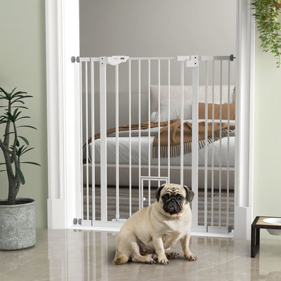 Extra Tall Indoor Pet Gate with Cat Flap and Auto Close Fits 74 to 101cm Wide White