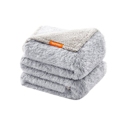 XXL Grey OmbrÃ© Waterproof Dog Blanket Soft Washable Pet Throw for Sofa or Bed by Feandrea