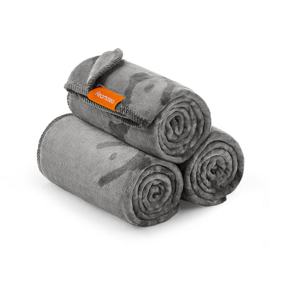 Set of 3 Soft Flannel Pet Blankets 127 x 102 cm in Slate Grey for Dogs and Cats by Feandrea