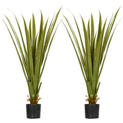 Set of 2 Artificial Agave Plants in Pots Ideal for Home or Office Decor Green