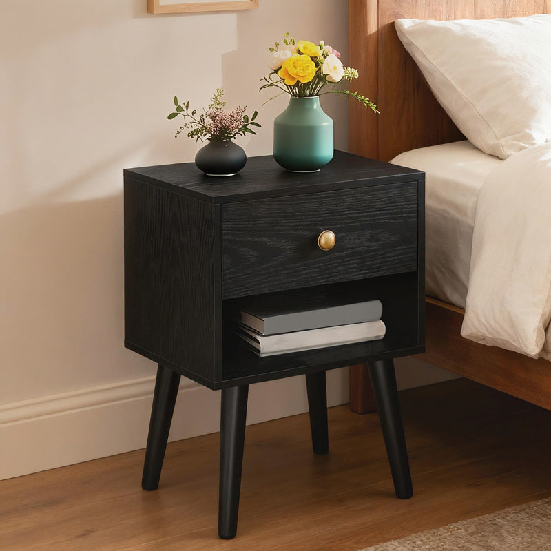 Vasagle bedside table - close-up of solid pine wood legs