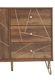 Close-up of the geometric brass-effect pattern detail