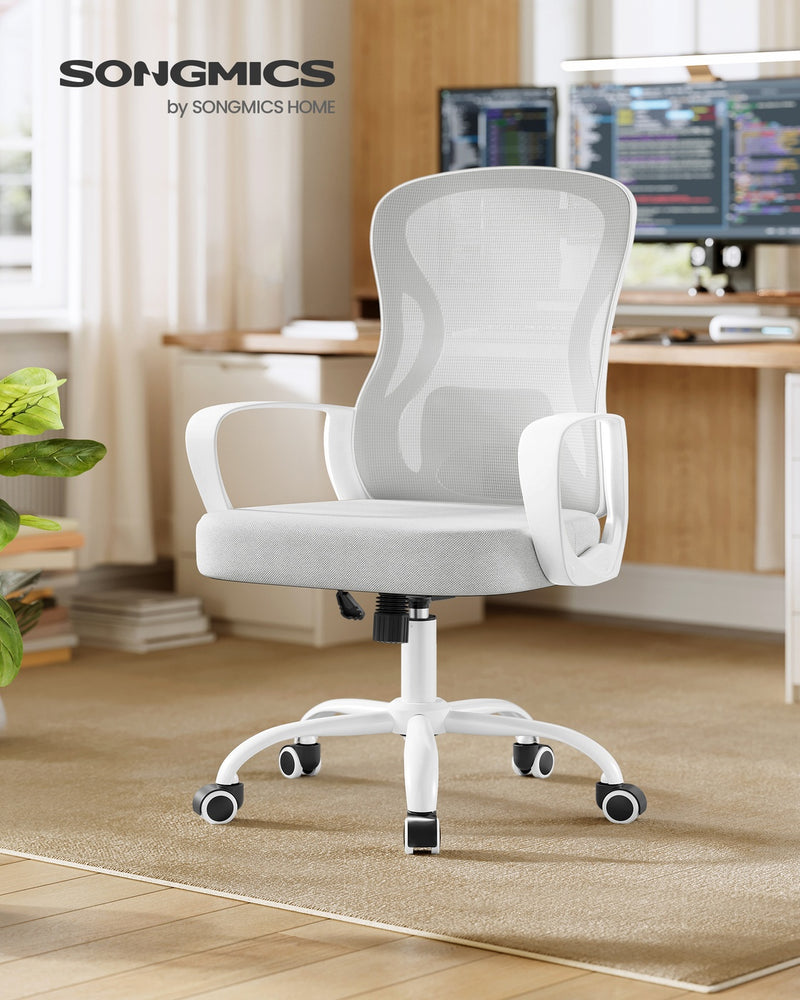Side view showing the tilt function of the Songmics mesh office chair