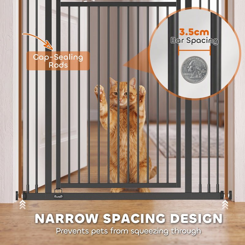 Narrow 3.5cm bar spacing with gap-sealing rods and a cat standing against the bars