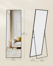 Dimension diagram giving 160 cm height, 50 cm width and the open stand footprint