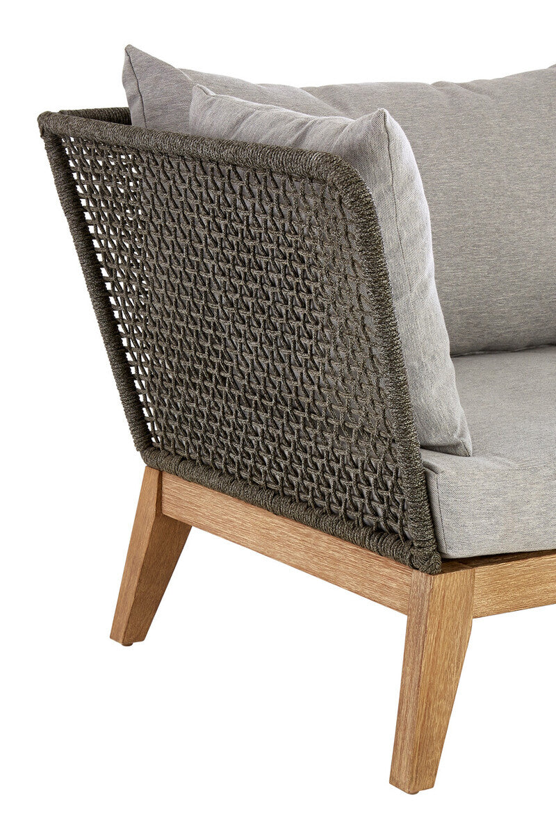 Close-up of the grey woven rope surround detail