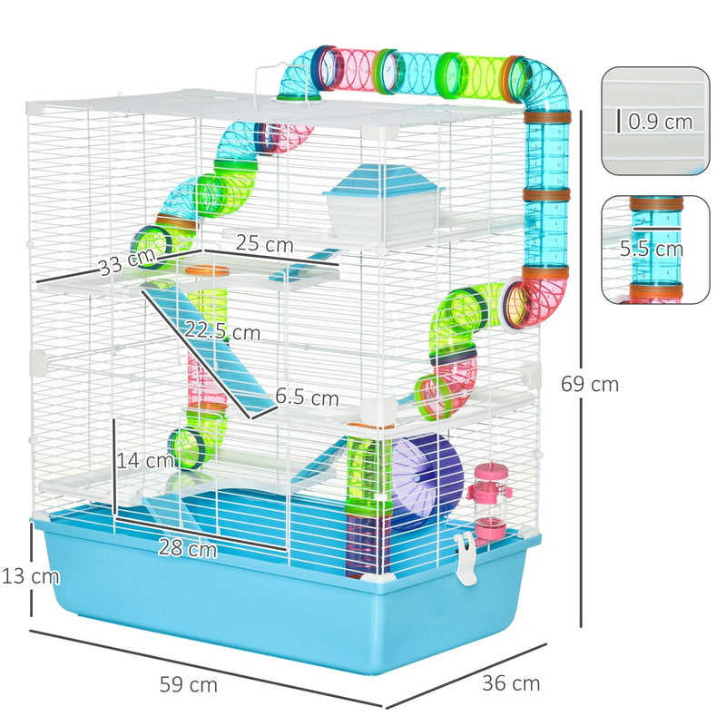 Close-up of the hamster cage's starter accessories