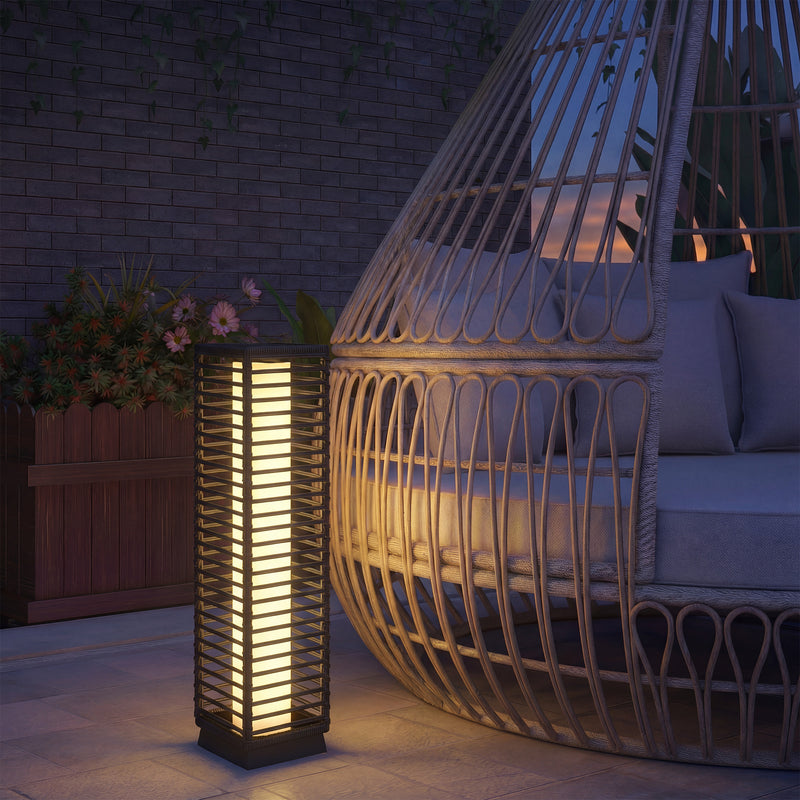 Solar Rattan Outdoor Lamp for Easy Automatic Garden Lighting Warm Glow Black Outsunny