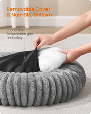 Diagram of the removable cover and non-slip rubber dots on the base of the Feandrea pet bed