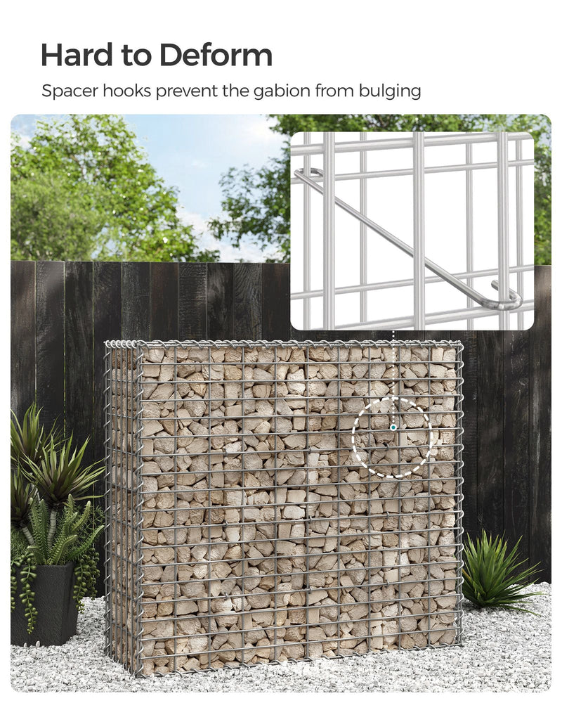 Close-up of the internal spacer hooks that stop the mesh panels bowing