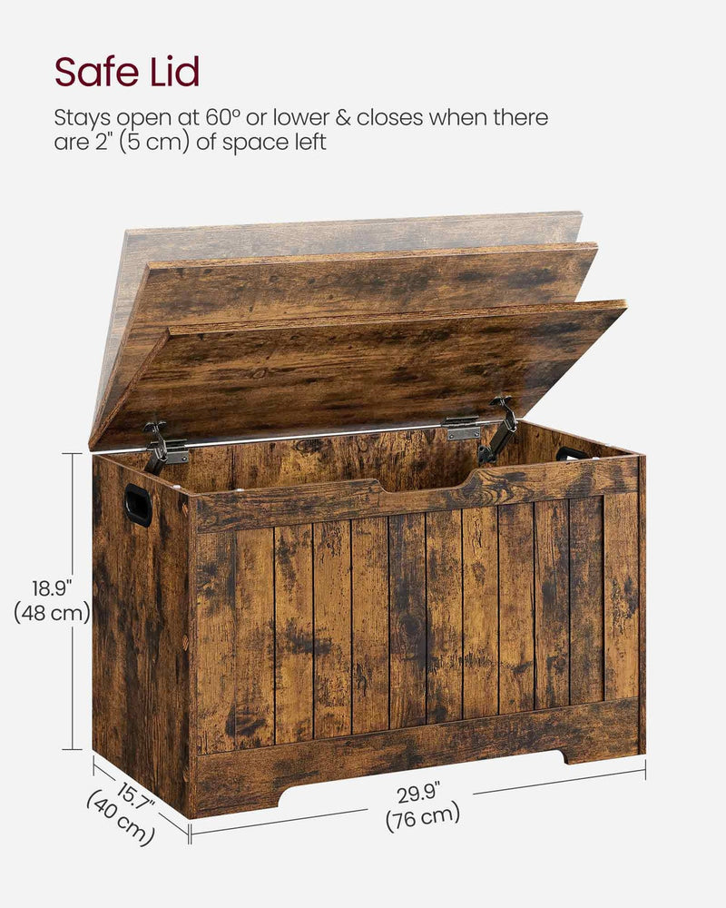 Storage bench holding shoes and blankets inside compartment