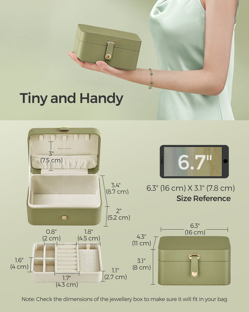 Tiny and Handy panel with a size guide giving the case as 16 cm wide, 11 cm deep and 8 cm high