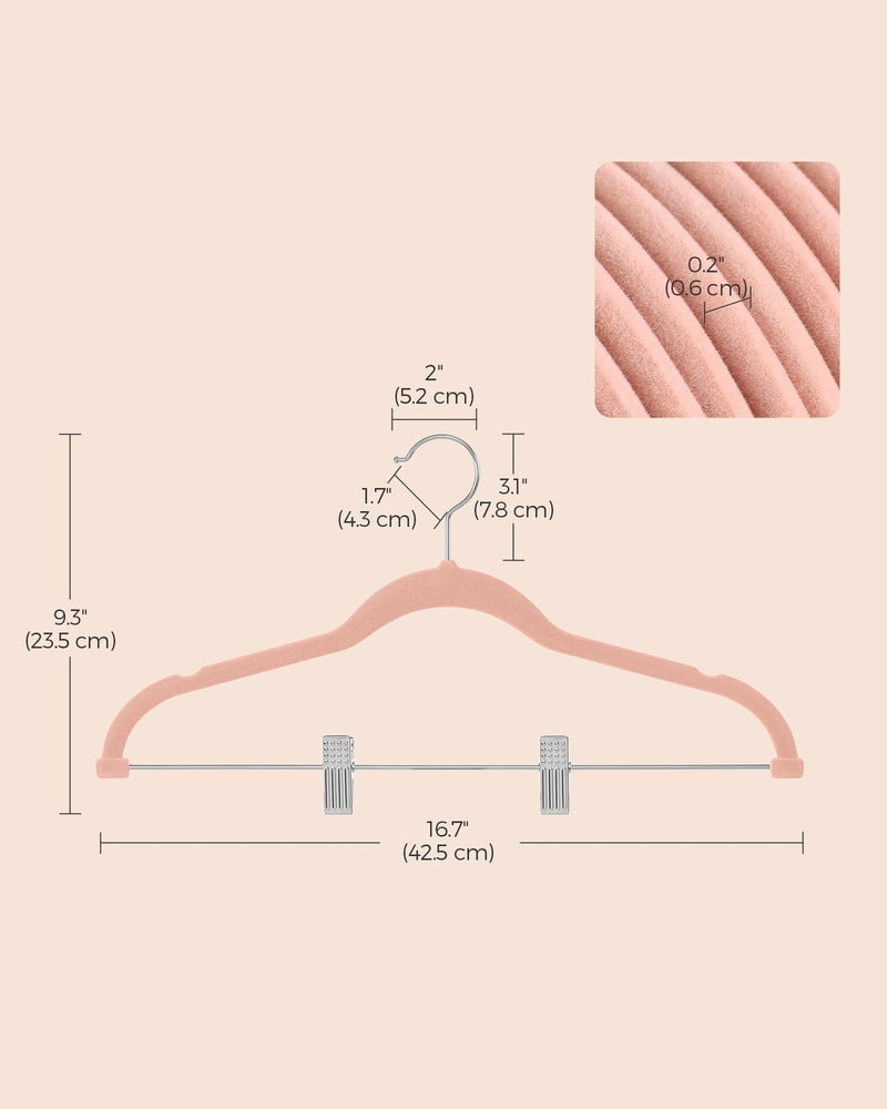 Dimension diagram of the velvet clip hanger, 42.5 cm wide and 23.5 cm tall