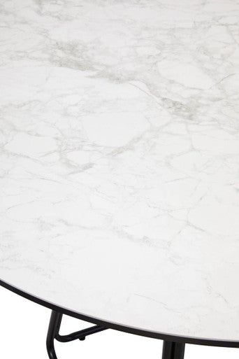 Detail of the ceramic tabletop edge profile and thickness
