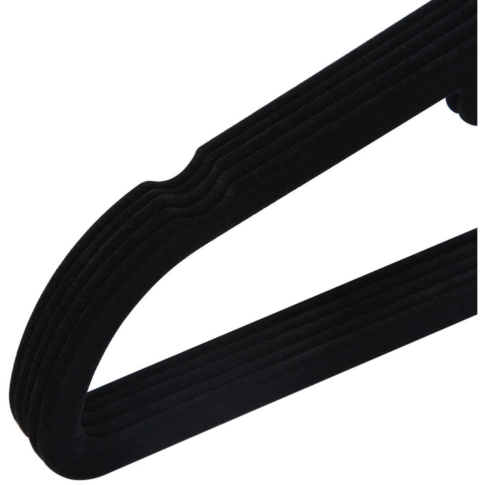 20 Non-Slip Velvet Hangers for Clothes, Black