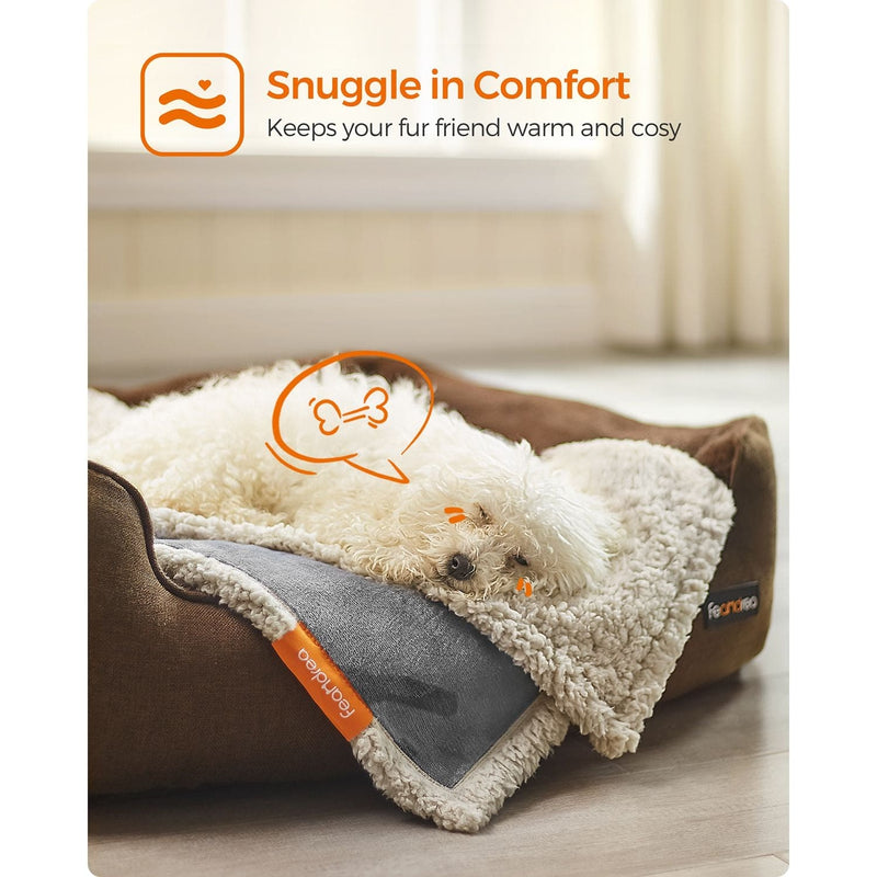 Feandrea Sherpa Fleece Waterproof Dog Blanket (73 x 63cm)