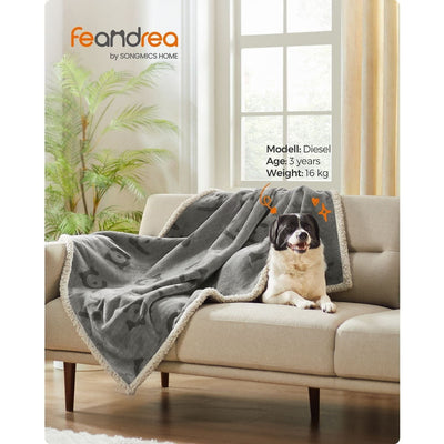 Feandrea Sherpa Fleece Waterproof Dog Blanket, 127x101cm Songmics