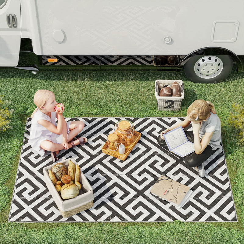 Reversible Outdoor Rug, Black & White - 121x182 cm
